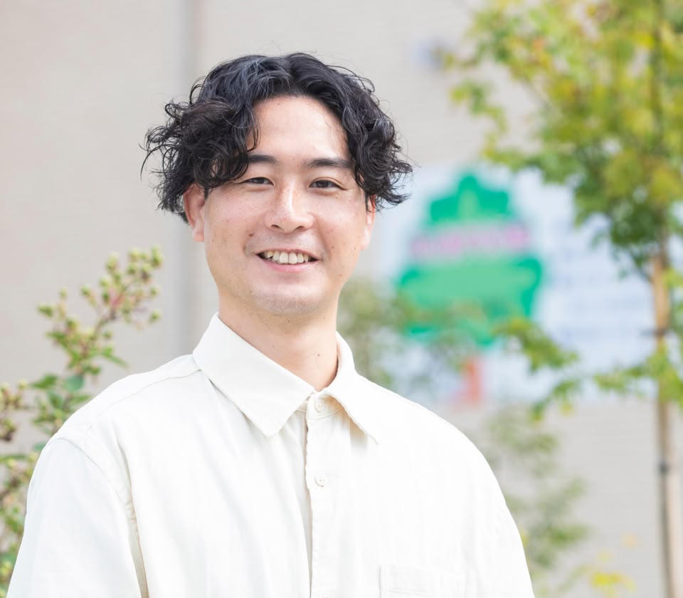 デイサービスひだまり 施設管理者　西田 裕輔